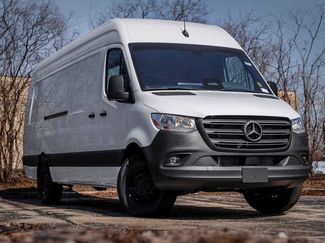 Used 2026 Mercedes-Benz Sprinter 2500 video 1