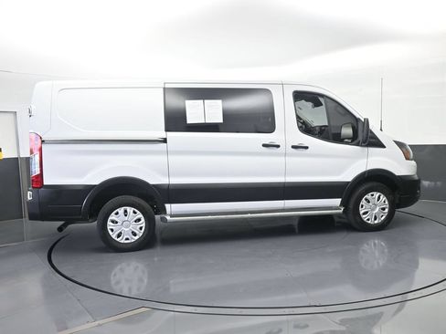Used 2024 Ford Transit 250 Low Roof w/ Exterior Upgrade Package RWD image 7