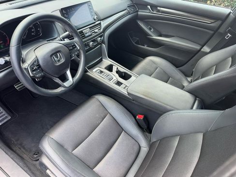Used 2020 Honda Accord Sport image 10
