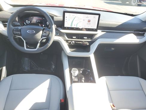 New 2026 Ford Explorer Platinum w/ LUX Leather Package image 13