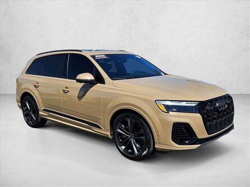 Used 2025 Audi Q7 3.0T Prestige w/ Prestige Package AWD/4WD image 3