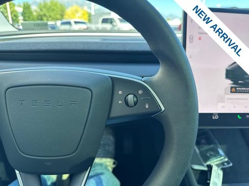 Used 2025 Tesla Model 3 Long Range AWD/4WD image 25