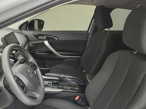 Used 2025 Mitsubishi Eclipse Cross LE AWD/4WD image 12