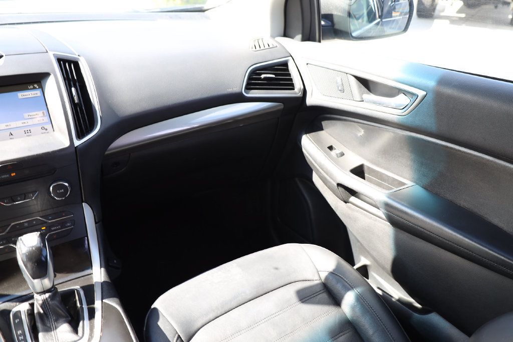 Used 2018 Ford Edge SEL w/ Equipment Group 201A AWD/4WD image 20