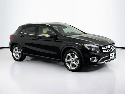Used 2019 Mercedes-Benz GLA 250 image 2