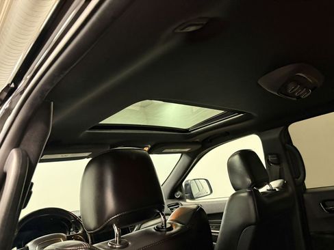 Used 2021 Dodge Durango GT image 11