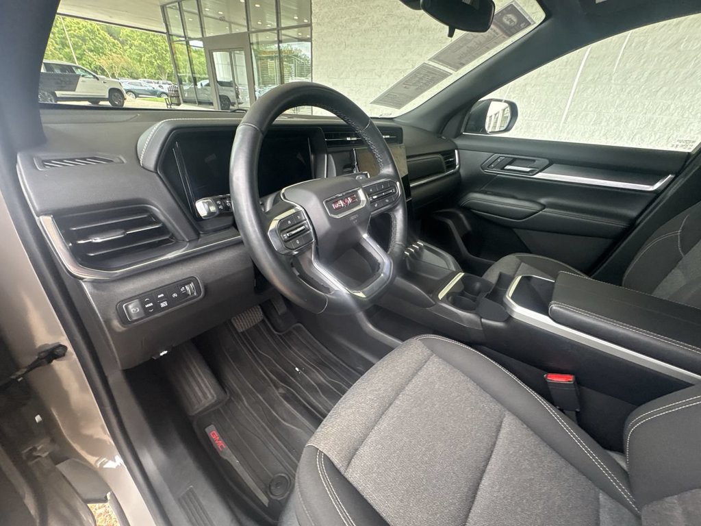 Certified 2025 GMC Terrain Elevation AWD/4WD image 10