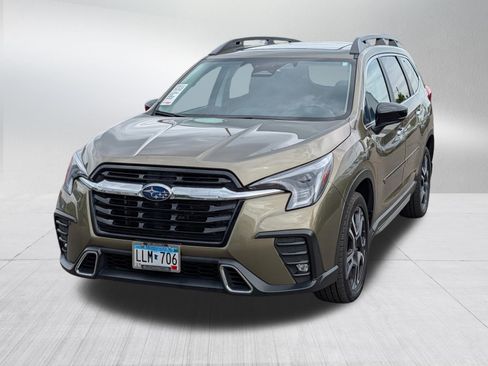 Used 2024 Subaru Ascent Touring AWD/4WD image 7