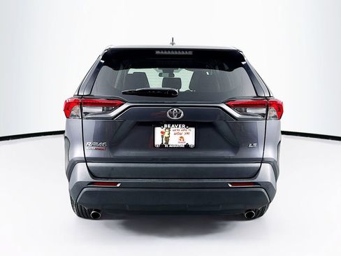 Used 2023 Toyota RAV4 LE image 8