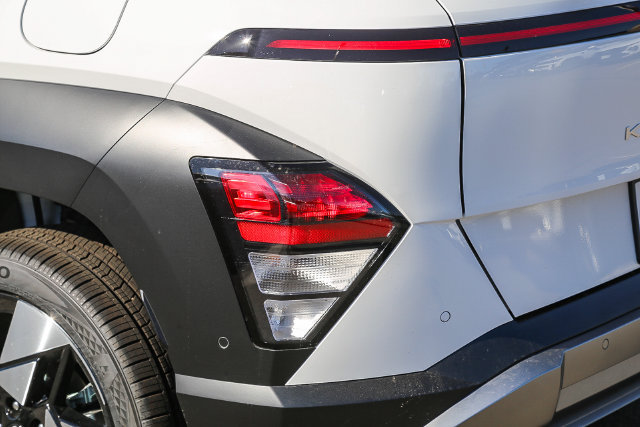 New 2026 Hyundai Kona Limited AWD/4WD image 10