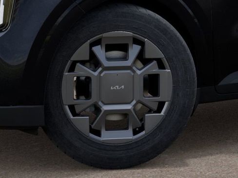 New 2025 Kia Carnival EX image 13