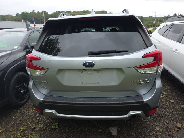 Used 2021 Subaru Forester Touring AWD/4WD image 8