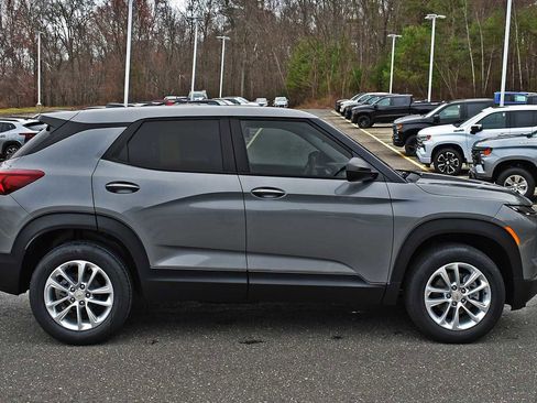 New 2026 Chevrolet TrailBlazer LS image 6