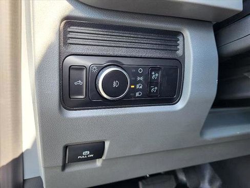 New 2023 Ford F250 XL w/ XL Chrome Package image 7