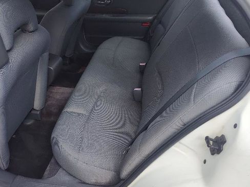 Used 2004 Buick Le Sabre Custom image 18