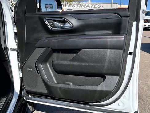 Used 2024 Chevrolet Suburban RST image 21
