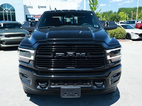 Used 2022 RAM 2500 Laramie AWD/4WD image 2