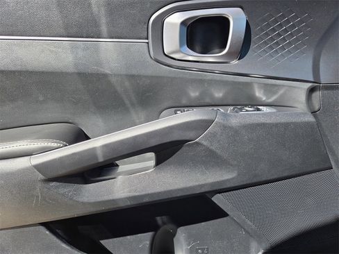 Certified 2024 Kia Sorento S image 24