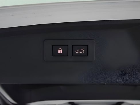 Used 2024 Subaru Outback Onyx Edition image 33