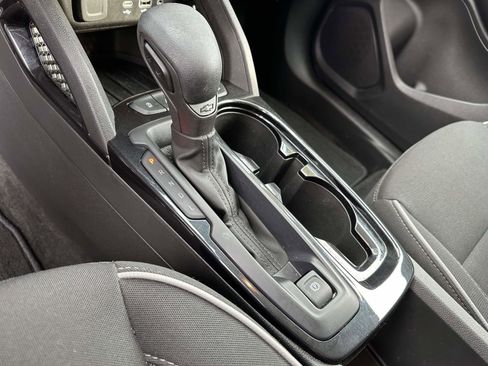 Certified 2023 Chevrolet TrailBlazer LT w/ Convenience Package image 32