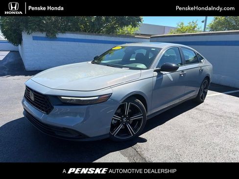 Used 2023 Honda Accord Sport image 1
