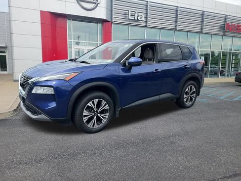 Used 2021 Nissan Rogue SV AWD/4WD image 6
