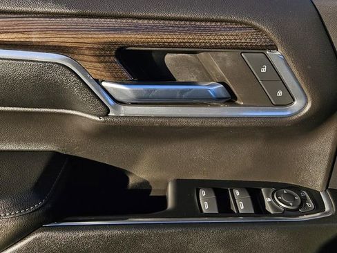 Used 2024 Chevrolet Silverado 1500 LT image 35