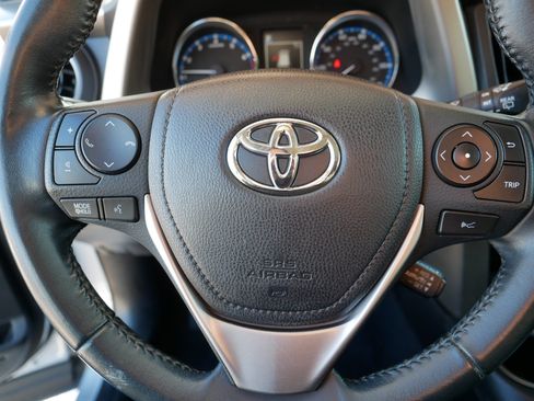 Used 2016 Toyota RAV4 XLE image 25