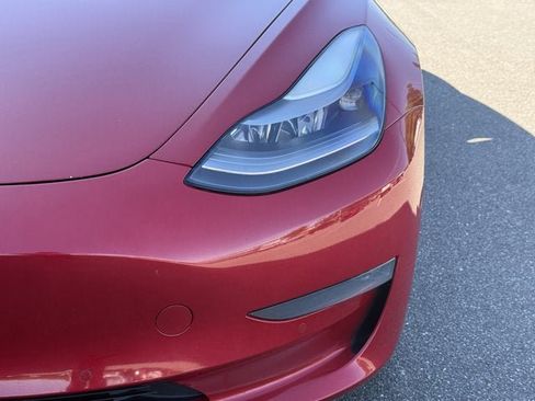 Used 2022 Tesla Model 3 Performance AWD/4WD image 10