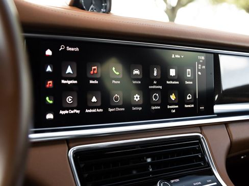 Certified 2022 Porsche Panamera Turbo S AWD/4WD image 25