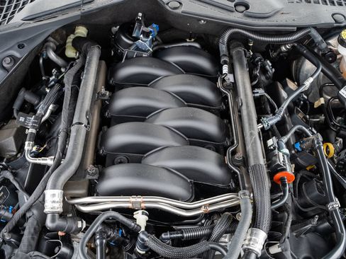 Used 2021 Ford Mustang GT RWD image 41