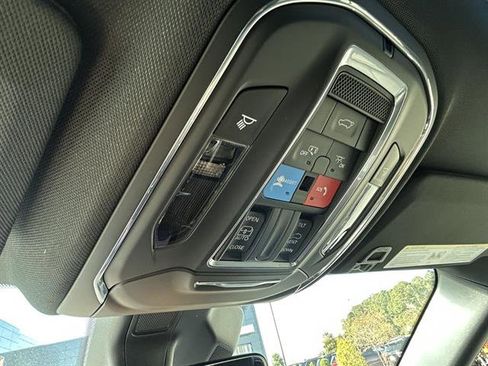 New 2025 Jeep Grand Cherokee Altitude image 17