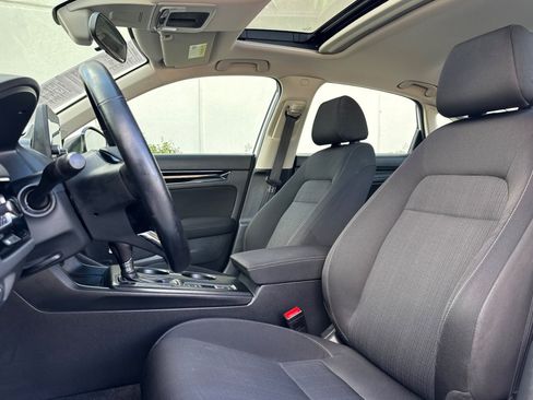 Used 2023 Honda Civic EX image 5