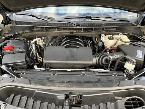 Used 2021 GMC Yukon Denali w/ Advanced Technology Package image 10