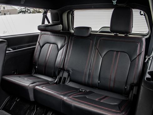 Used 2022 Ford Expedition Max Limited image 25