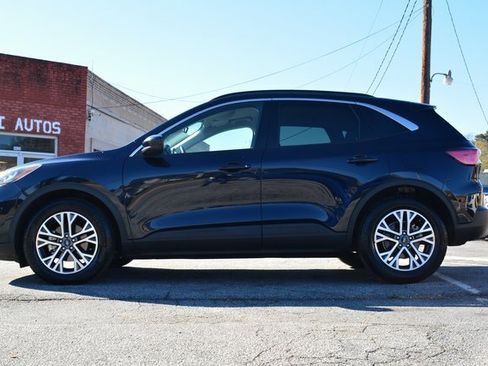 Used 2021 Ford Escape SEL image 3