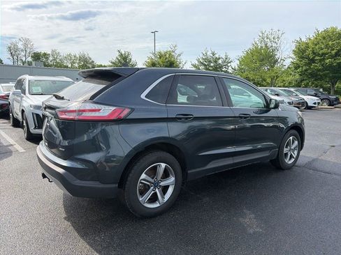 Used 2022 Ford Edge SEL w/ Convenience Package AWD/4WD image 3