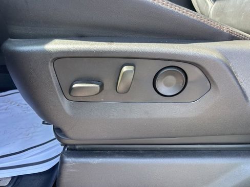 Used 2024 GMC Sierra 1500 AT4 w/ AT4 Premium Package image 16