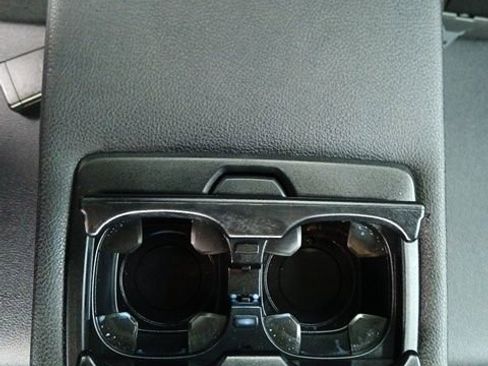 Used 2016 BMW 320i Sedan image 14