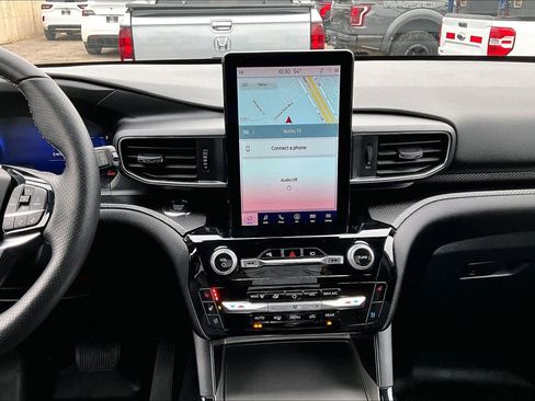 Used 2022 Ford Explorer ST w/ Equipment Group 401A image 6