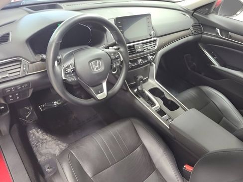 Used 2019 Honda Accord Touring image 25