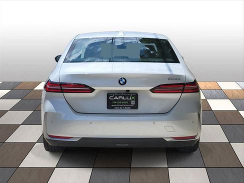 Used 2024 BMW 530i RWD image 5