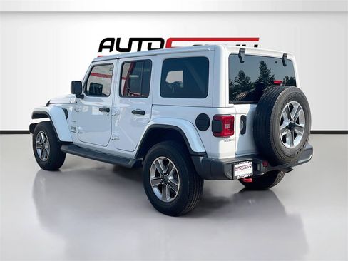 Used 2021 Jeep Wrangler Unlimited Sahara image 5