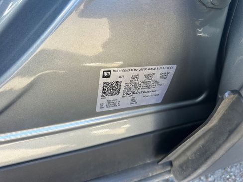 Used 2025 Chevrolet Blazer LT image 29