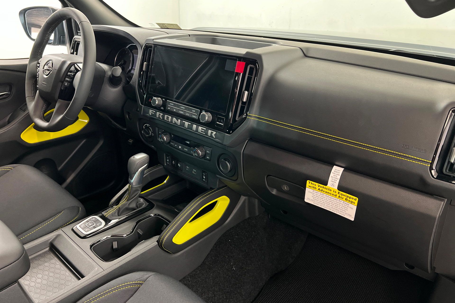 New 2027 Nissan Frontier SV w/ SV Convenience Package AWD/4WD image 23