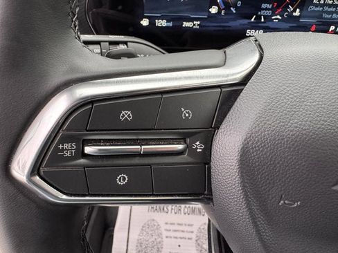 Used 2026 Chevrolet Equinox LT w/ Convenience Package II image 16