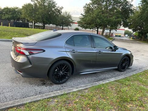 Used 2024 Toyota Camry XSE FWD image 6