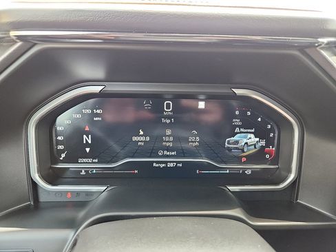 Used 2023 GMC Sierra 1500 AT4 w/ AT4 Preferred Package AWD/4WD image 18