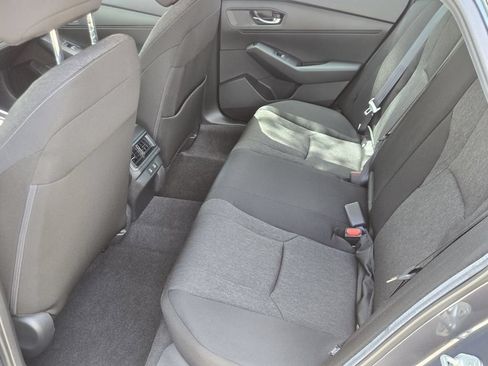Used 2025 Honda Accord LX image 12