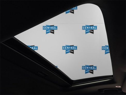 Used 2019 Jeep Grand Cherokee Limited image 12